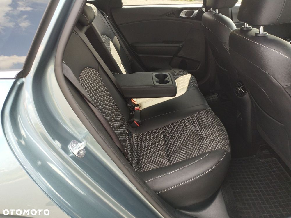 Kia Ceed 1.5 T-GDI Tribute - 19