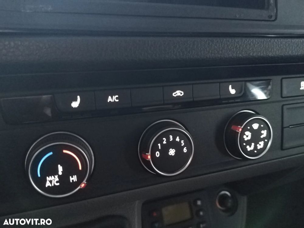 Volkswagen CRAFTER 2.0 - 17