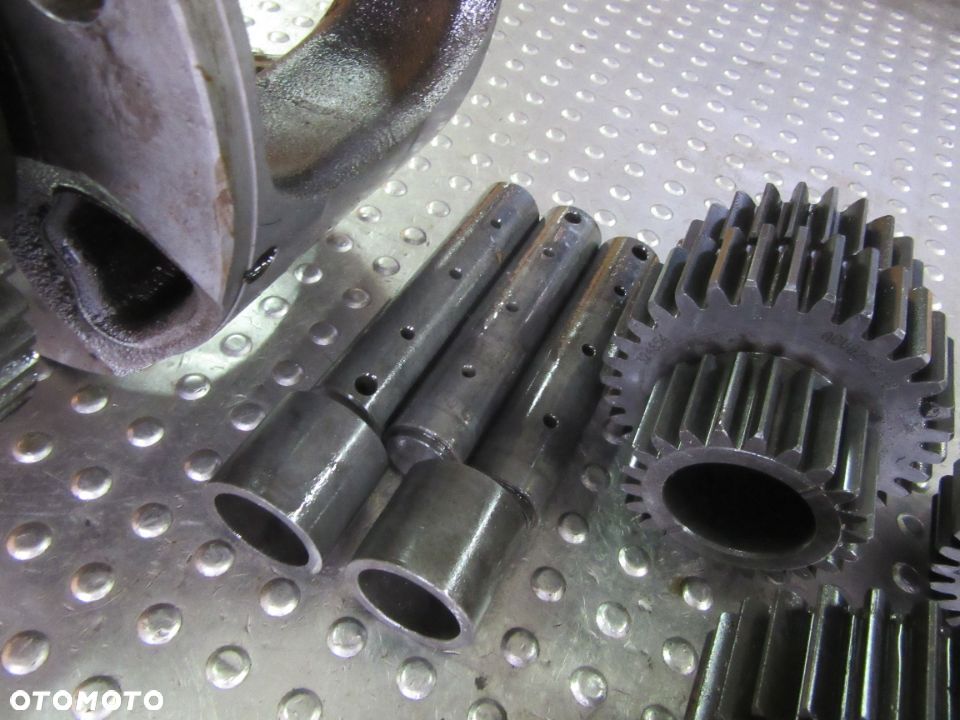 Układ planetarny skrzyni ACV0261960 Massey Ferguson Valtra seria T T183 T174 T194 T214 T234 T254 - 3