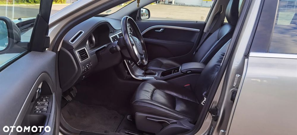 Volvo V70 1.6D DRIVe Momentum - 14