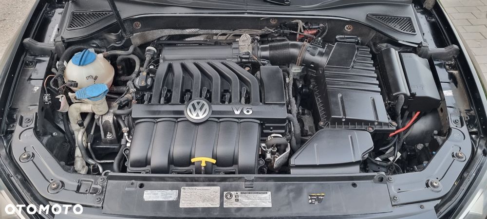 Volkswagen Passat 3.6 V6 R36 - 16