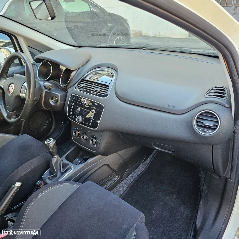 Fiat Grande Punto - 18