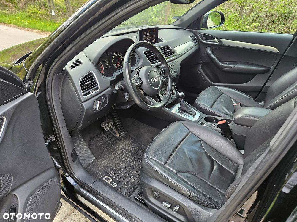 Audi Q3 - 22