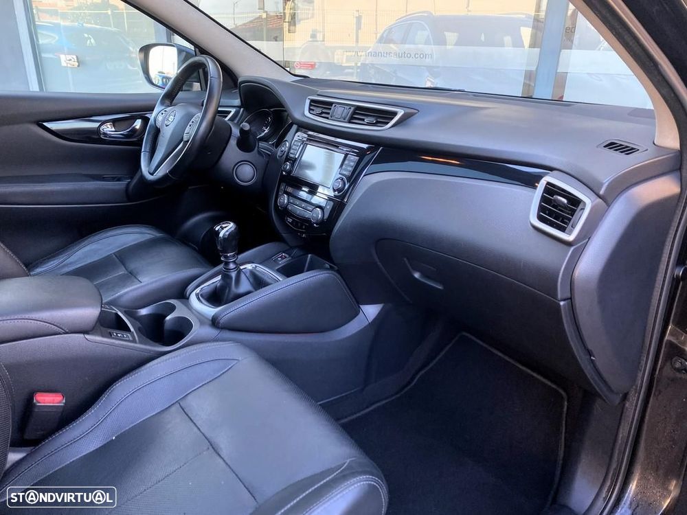 Nissan Qashqai 1.5 dCi Tekna Premium - 10
