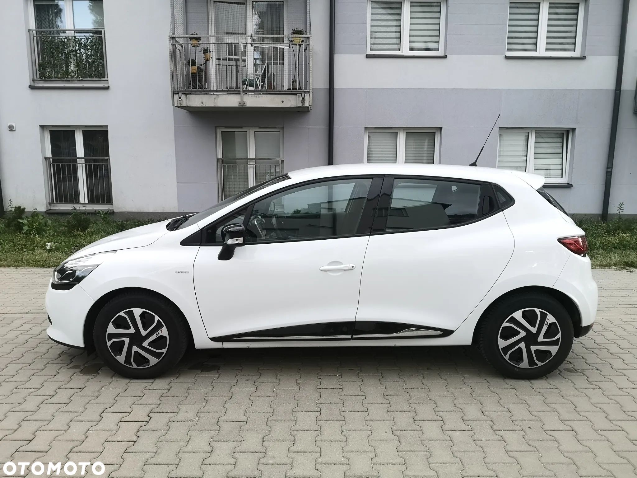 Renault Clio 0.9 Energy TCe Limited - 1