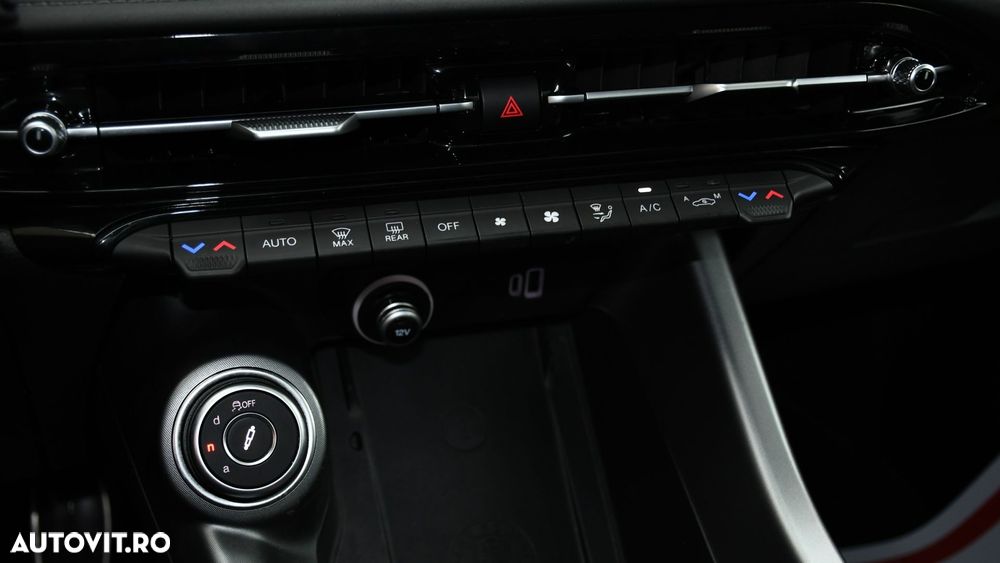 Alfa Romeo Tonale 1.5 VGT Hybrid Veloce - 24