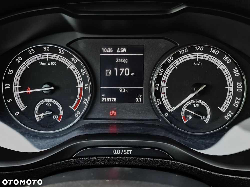 Skoda Karoq 1.6 TDI 4x2 Style - 31