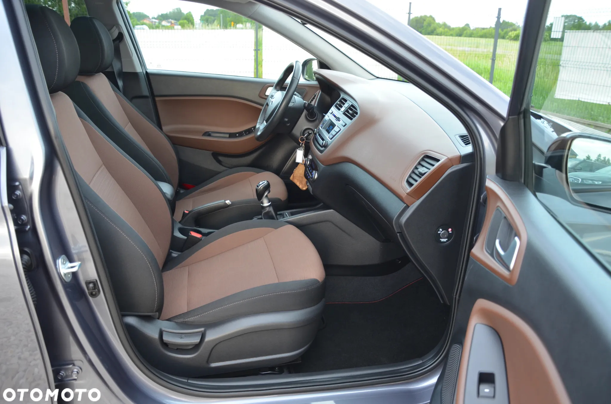 Hyundai i20 1.4 Premium - 21