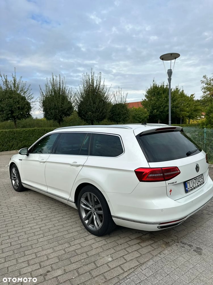 Volkswagen Passat - 26