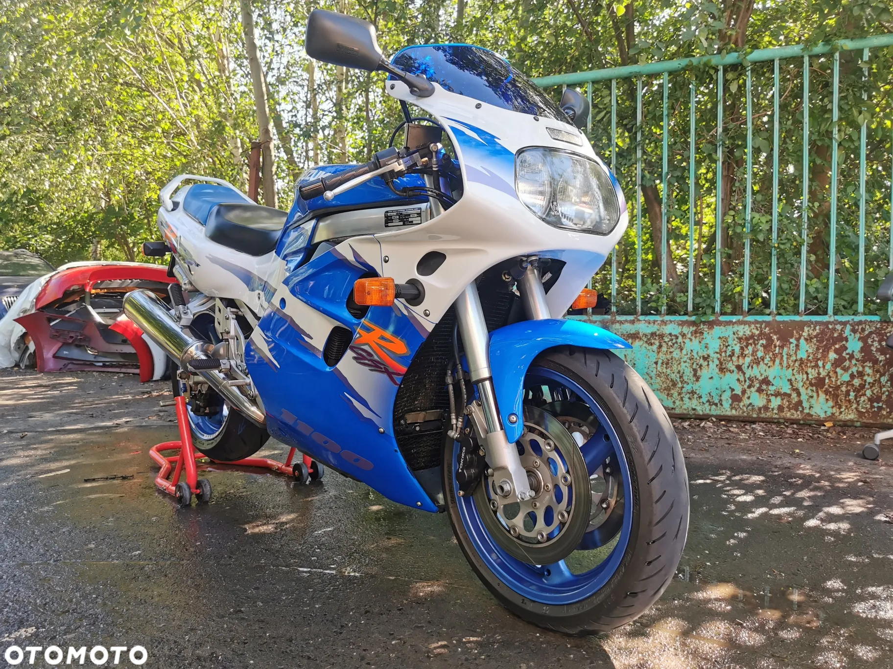 Suzuki GSX-R - 9