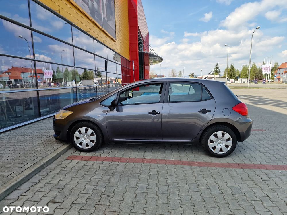 Toyota Auris 1.4 VVT-i Sol - 10