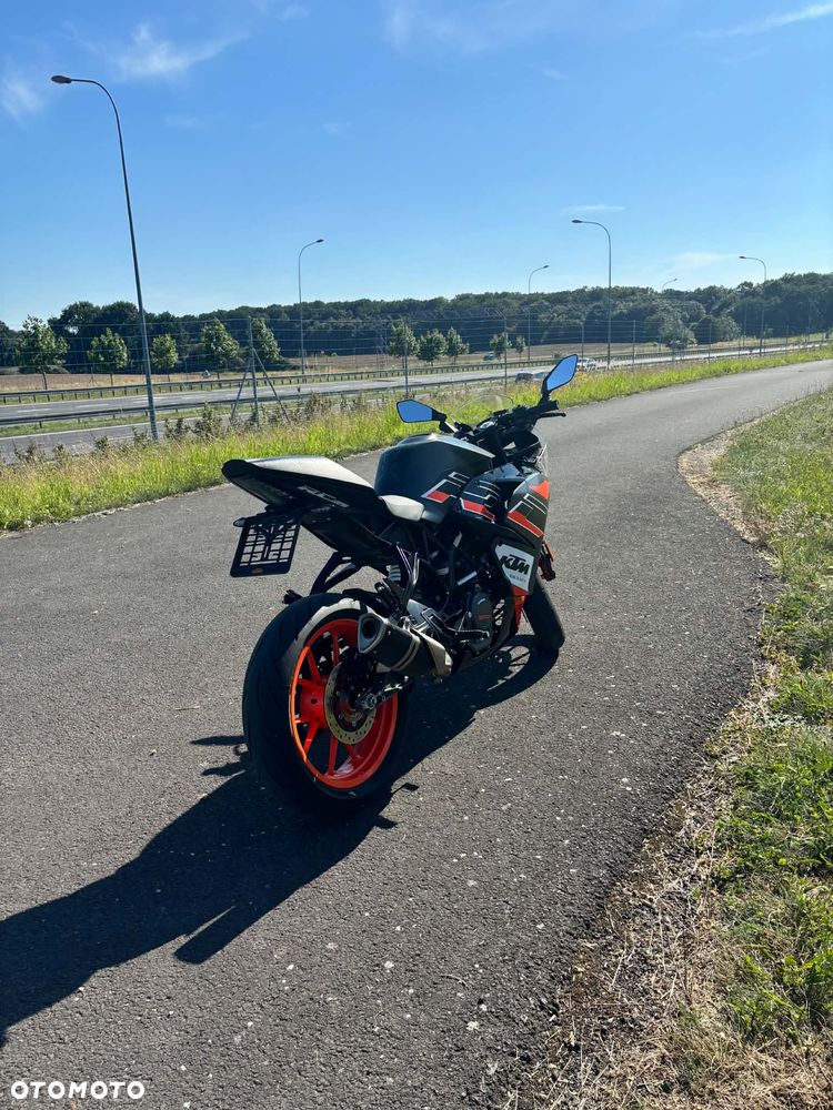 KTM RC 125 - 3