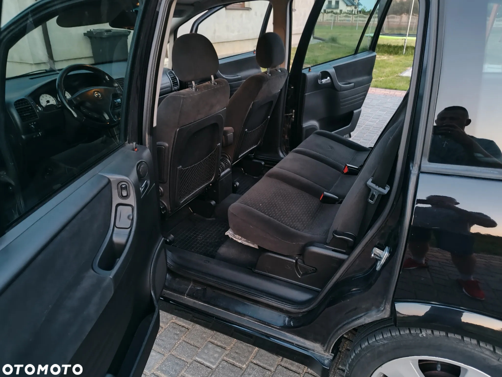 Opel Zafira - 9
