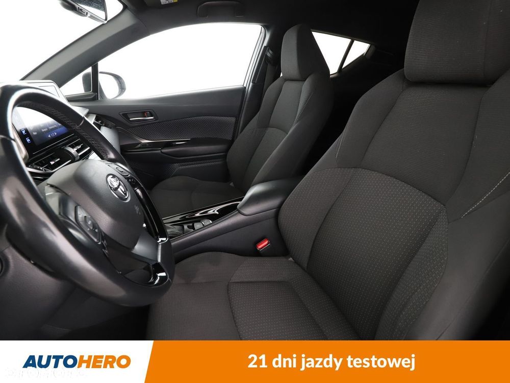 Toyota C-HR - 10