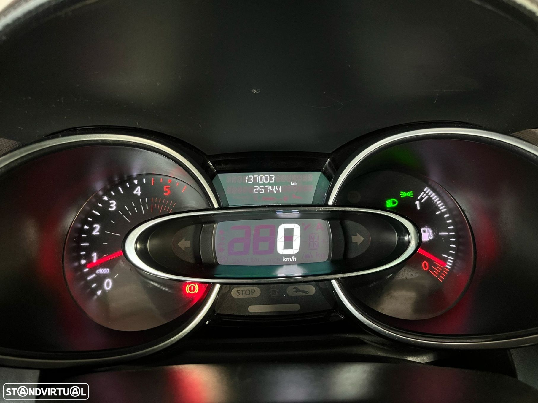 Renault Clio 1.5 dCi Limited - 16