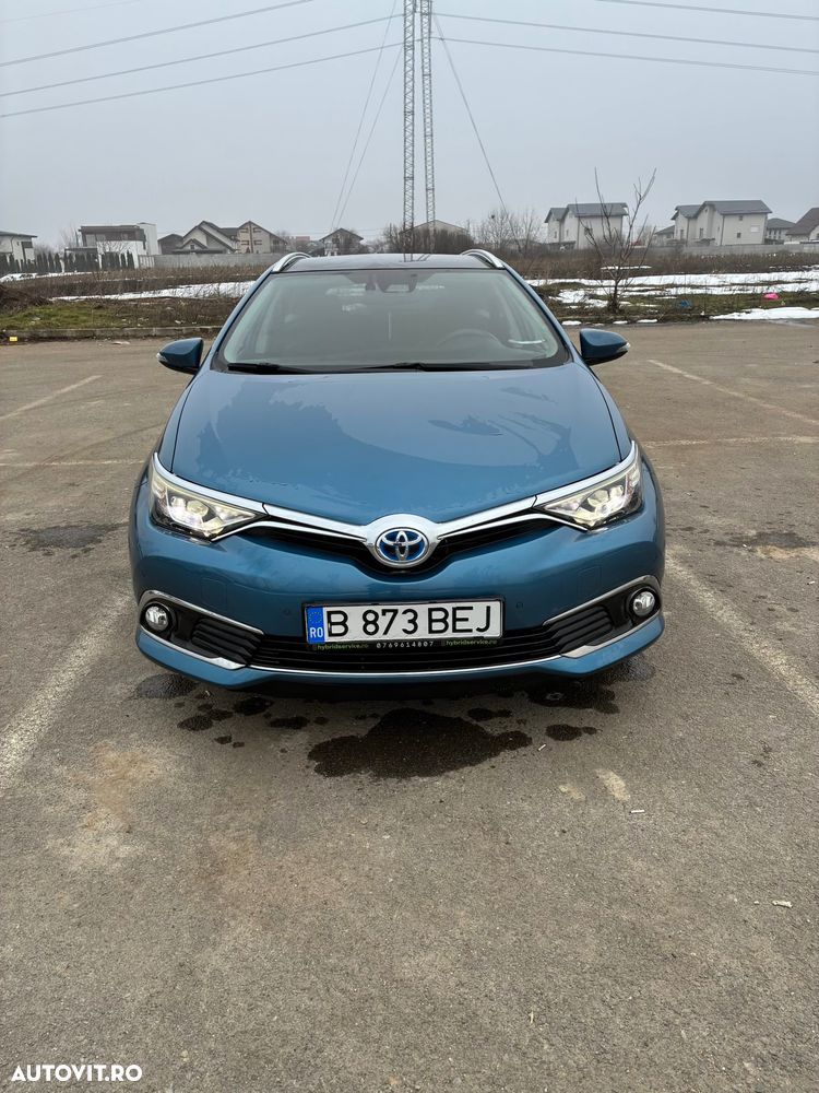Toyota Auris 1.8 L VVT-i Sol + - 2