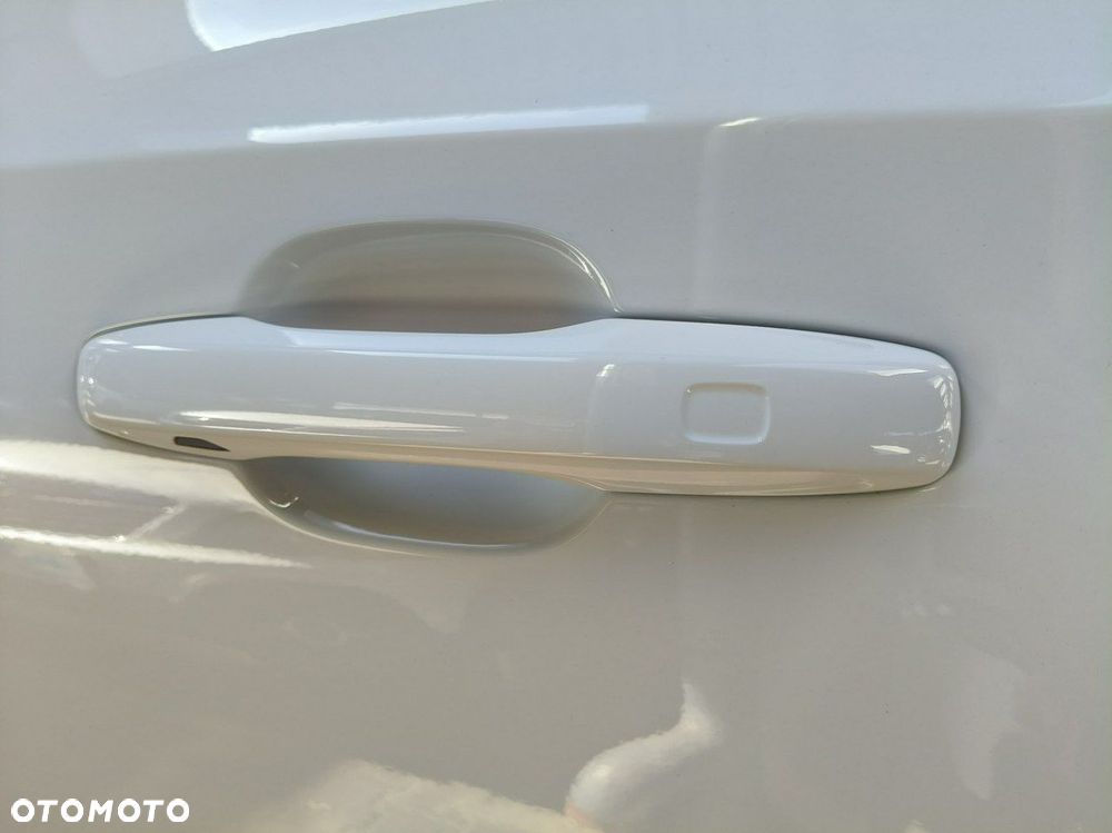 Volvo XC 60 B4 D AWD R-Design - 10