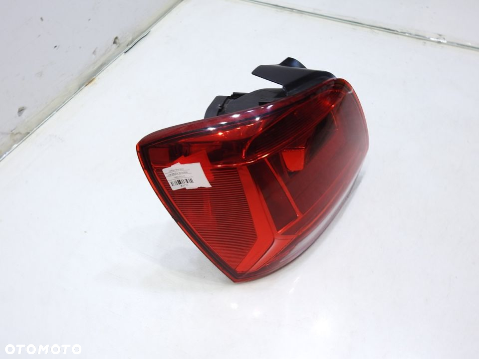 LAMPA LEWA TYLNA TYŁ VW POLO V 6C 3D LIFT - 3