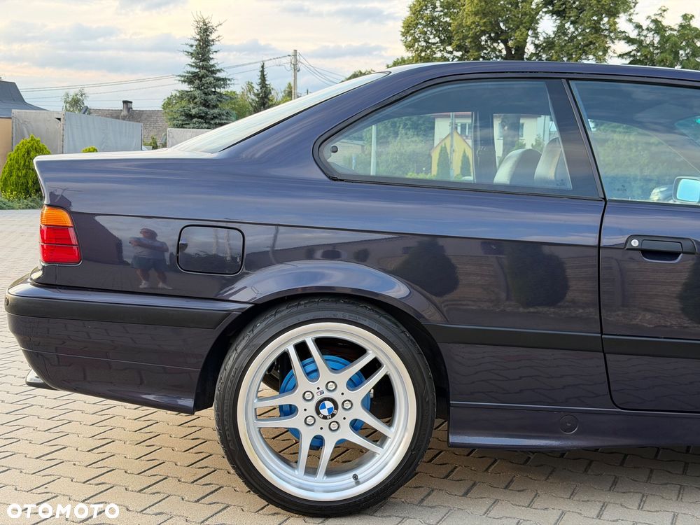 BMW Seria 3 316i - 34