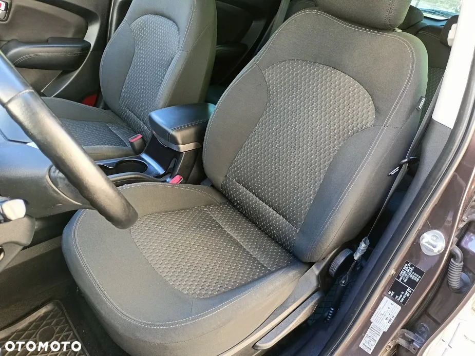 Hyundai ix35 - 11