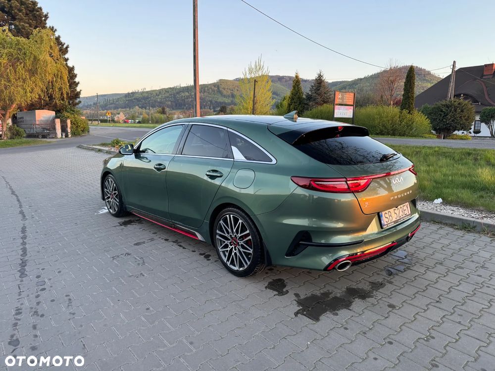 Kia ProCeed - 6