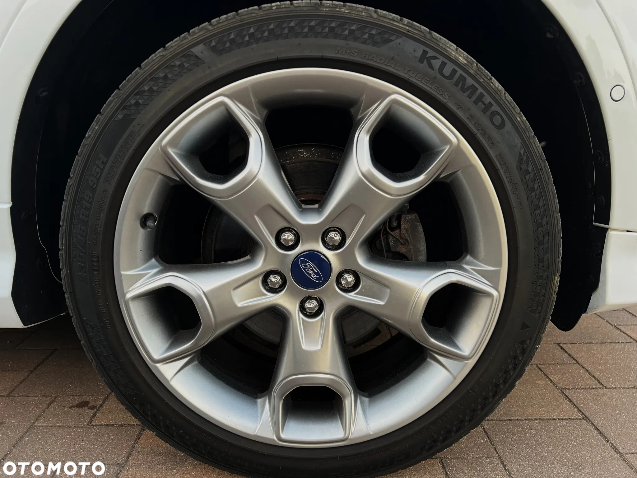 Ford Kuga 1.5 EcoBoost 2x4 ST-Line - 33