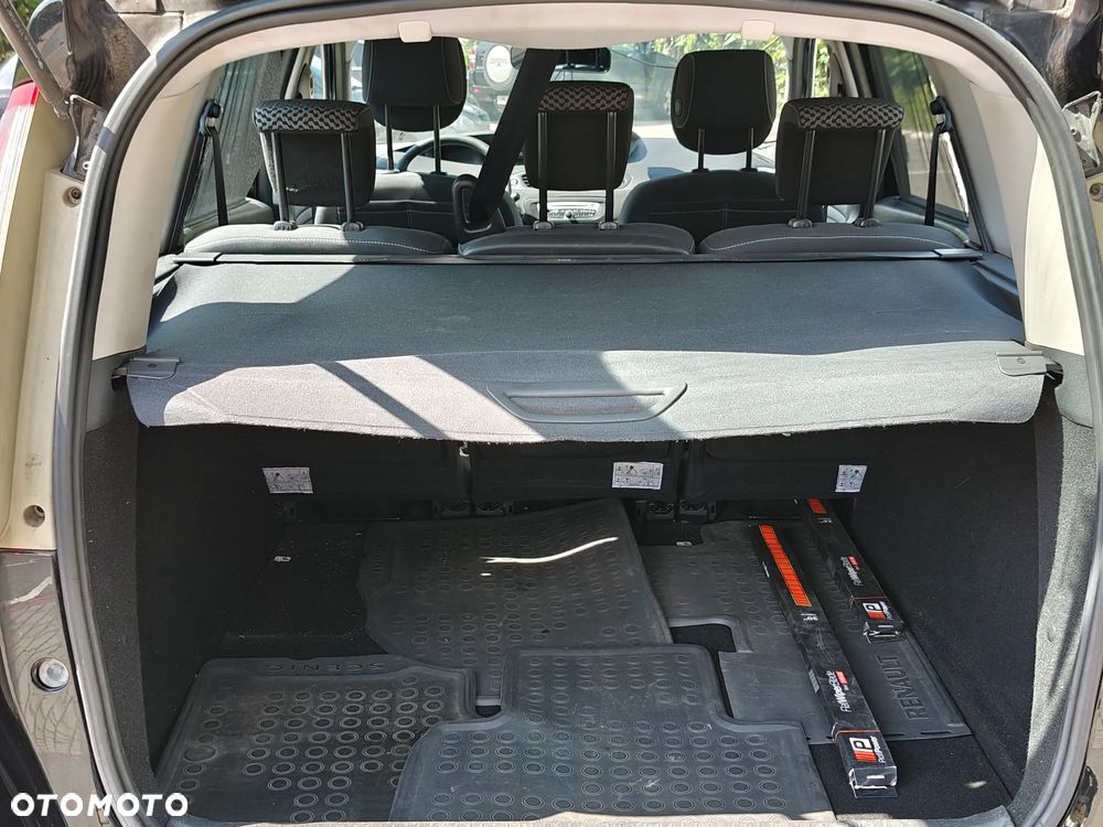 Renault Grand Scenic TCe 130 Bose Edition - 18