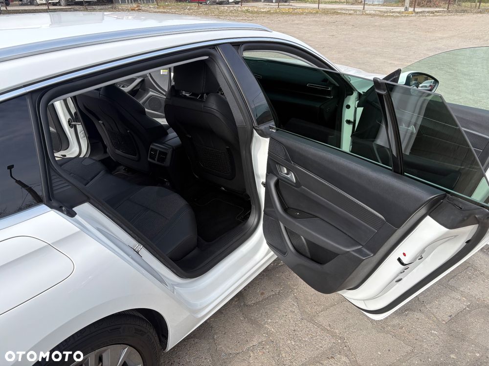Peugeot 508 BlueHDi 130 EAT8 Allure Pack - 17