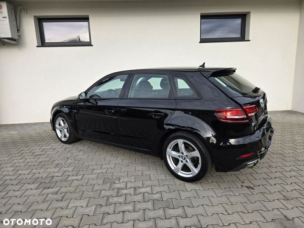Audi A3 Sportback - 17