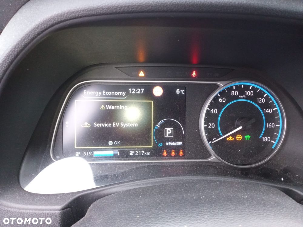 Nissan Leaf 40kWh Acenta - 9