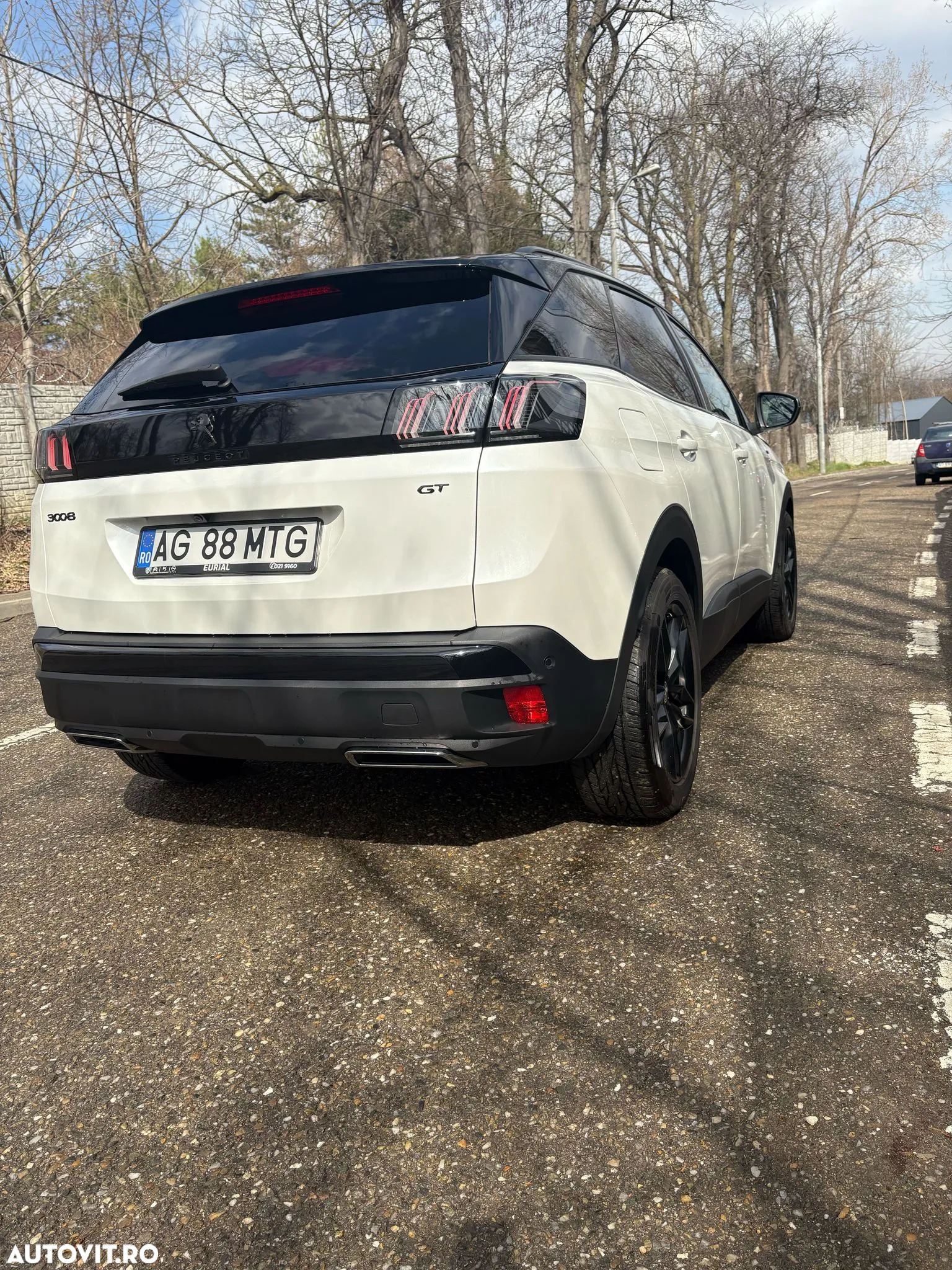 Peugeot 3008 1.2 PureTech 130 EAT8 GT - 14