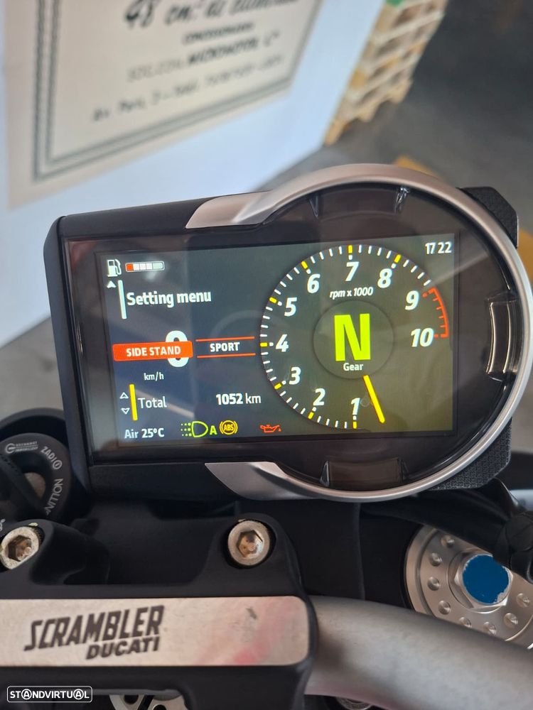 Ducati Scrambler Icon Red - 11