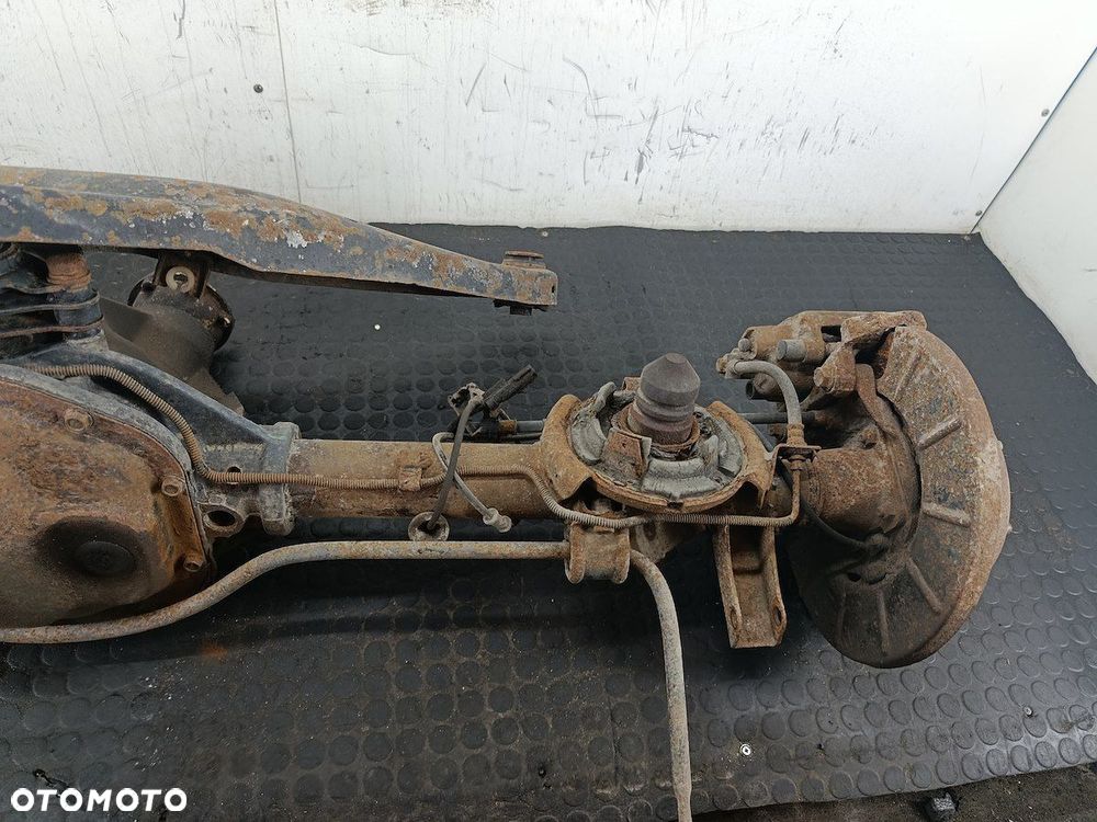 MOST TYLNY JEEP GRAND CHEROKEE II WJ DANA 40  3:55 2.7 CRD - 4