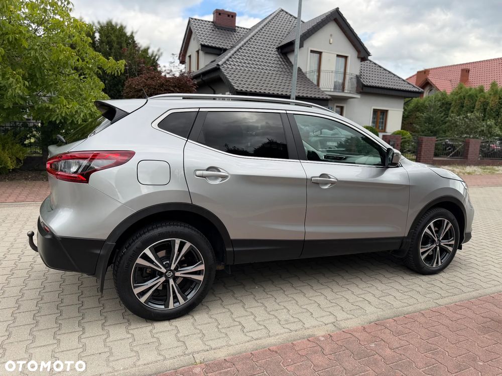 Nissan Qashqai - 15