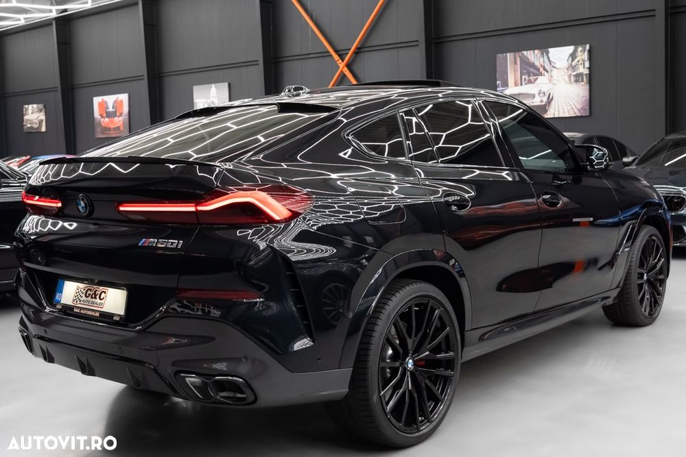 BMW X6 M M60i xDrive AT MHEV - 29
