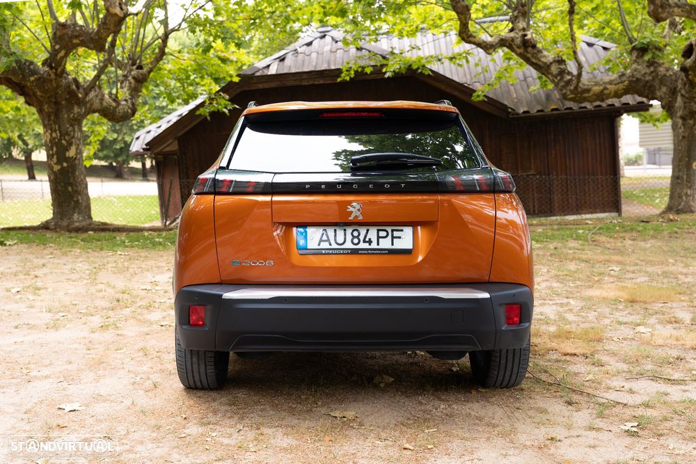 Peugeot 2008 - 12