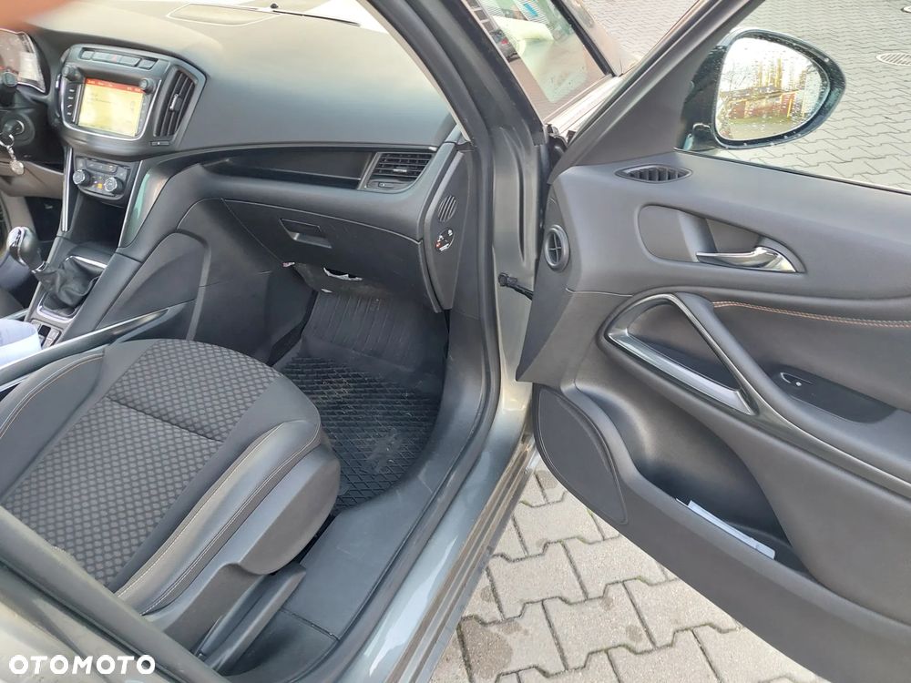 Opel Zafira 1.6 CDTI Plus S&S - 14