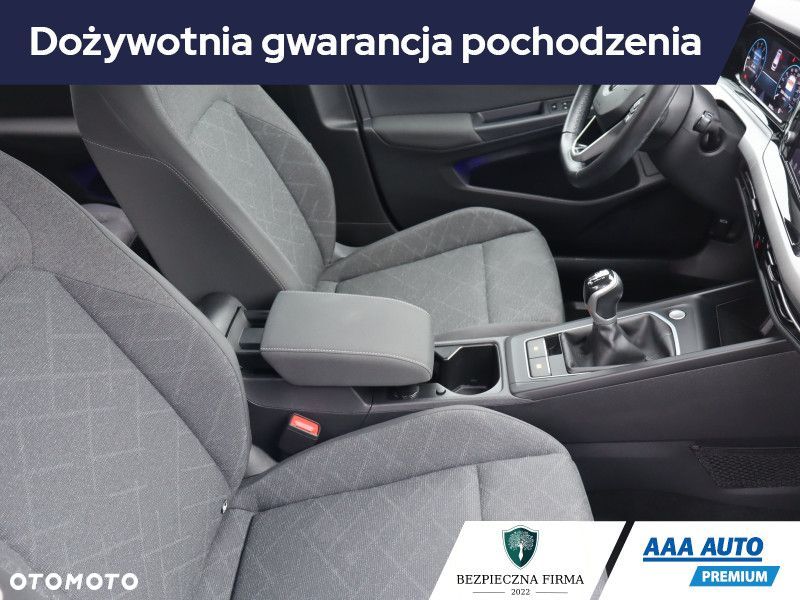 Volkswagen Golf Variant - 10