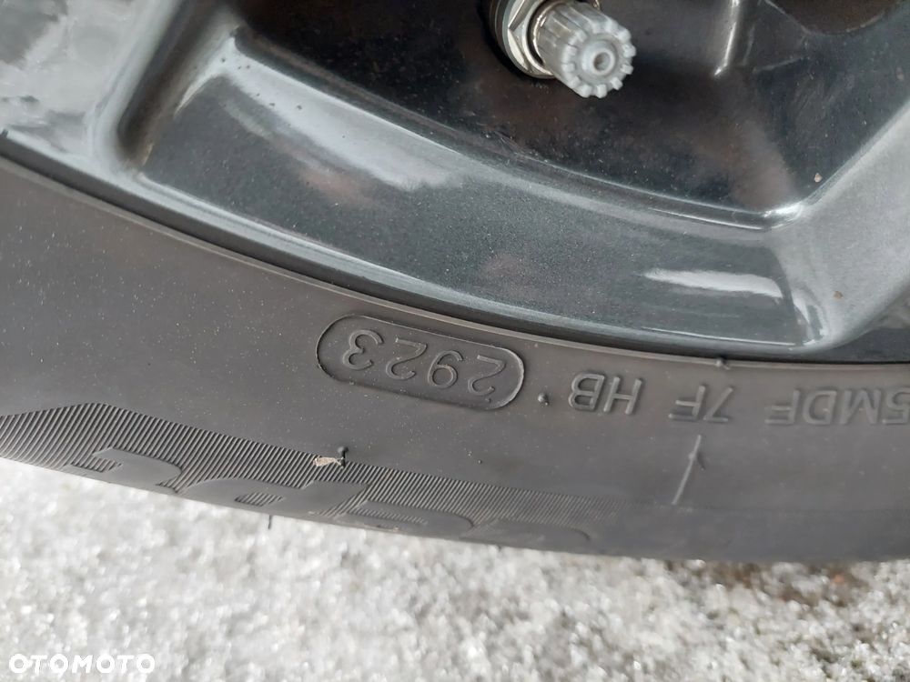 Hyundai i20 1.4 YES Gold - 32