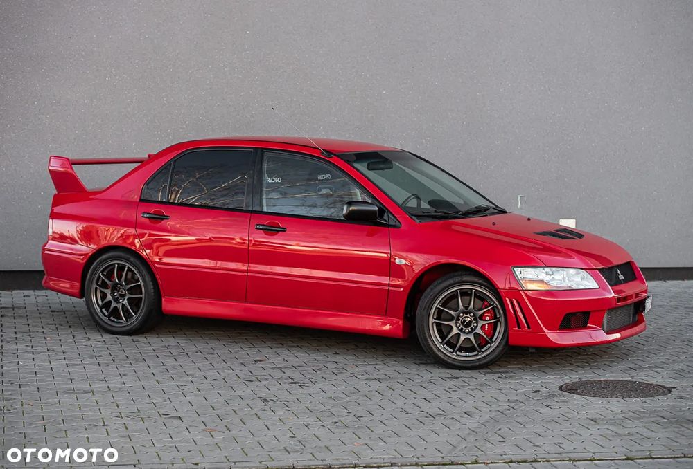 Mitsubishi Lancer Evo VII - 13