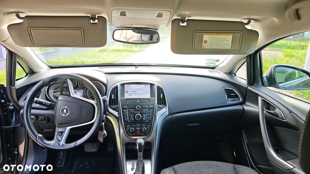 Opel Astra 1.4 T Enjoy - 7