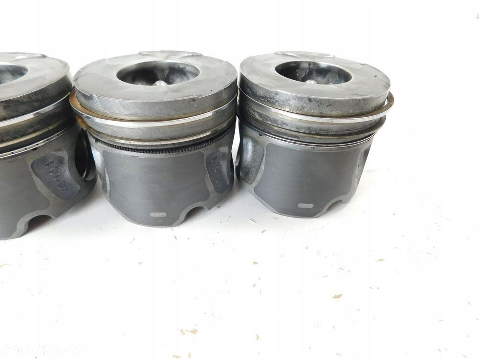 Tłok tłok Opel Vectra C Zafira B 1.9 16V CDTI Alfa Romeo 156 159 147 - 6
