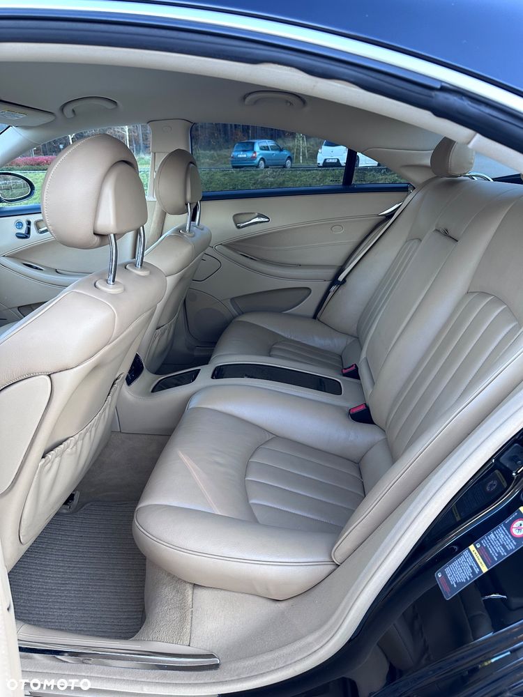 Mercedes-Benz CLS - 17