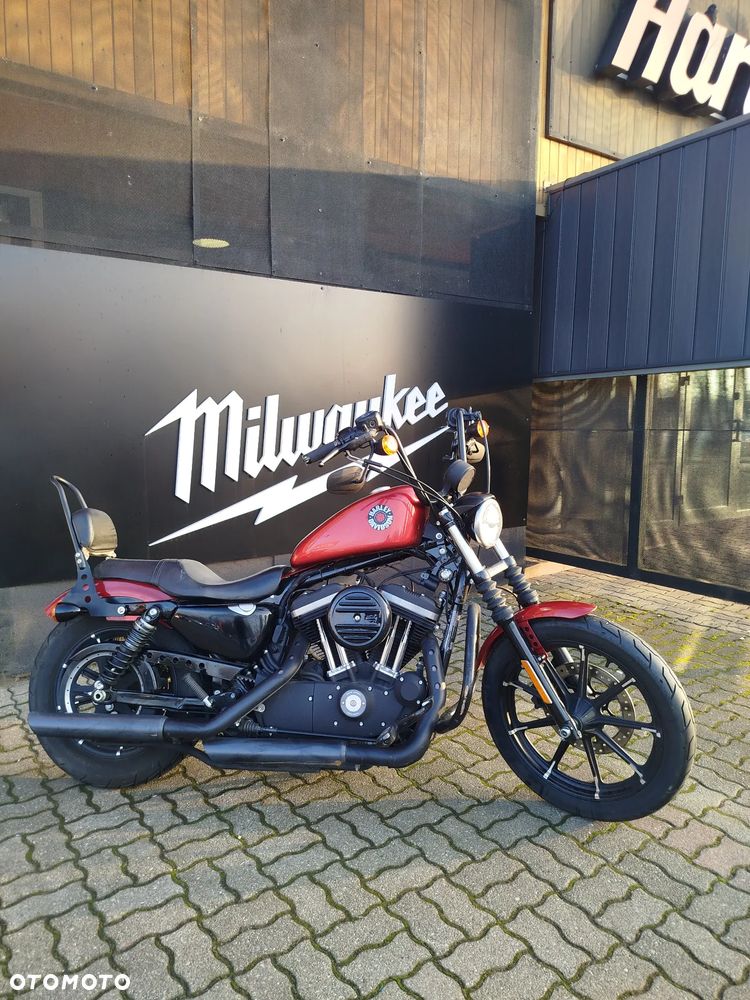 Harley-Davidson Sportster Iron 883 - 6