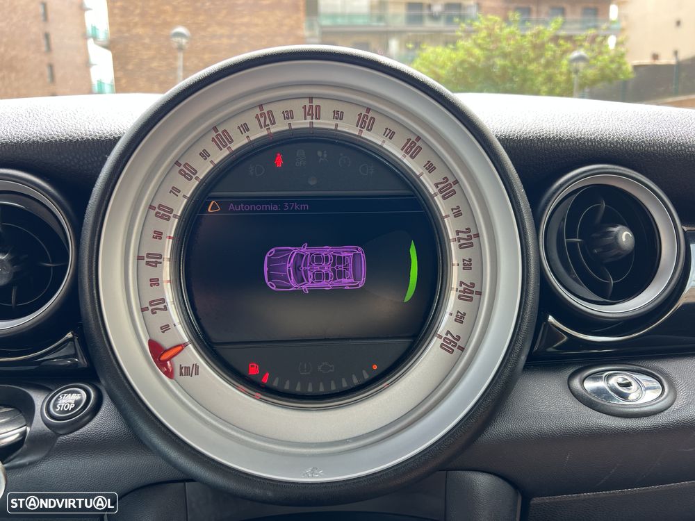 MINI Cabrio Cooper D Highgate - 55