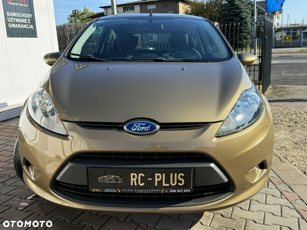 Ford Fiesta 1.25 Champions Edition - 9