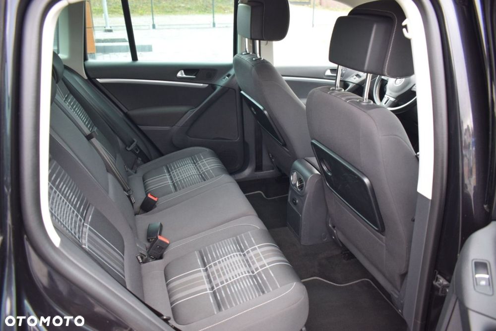 Volkswagen Tiguan - 23
