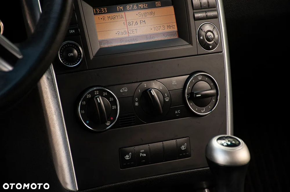 Mercedes-Benz Klasa B 180 CDI DPF Special Edition - 38