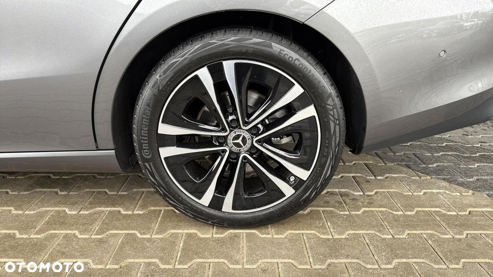 Mercedes-Benz CLA - 16