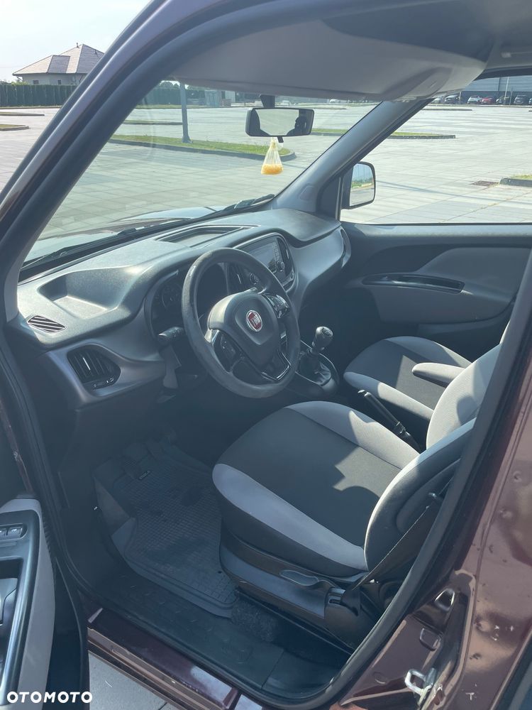 Fiat Doblo 1.4 16V Active - 10